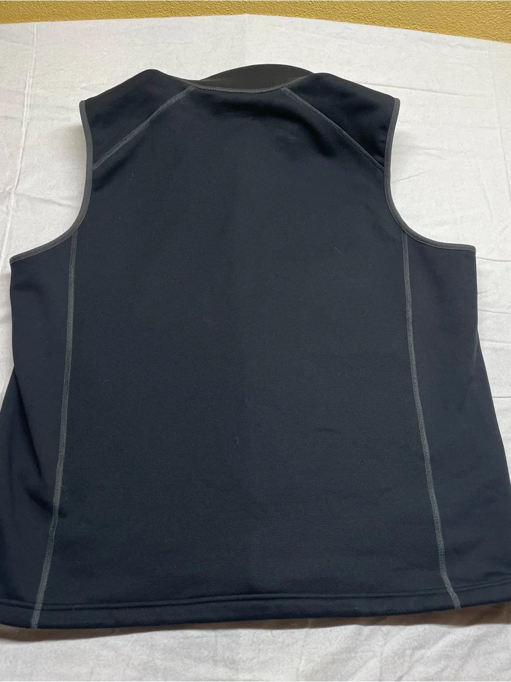 L.L. Bean Black Men's Softshell Zip Vest